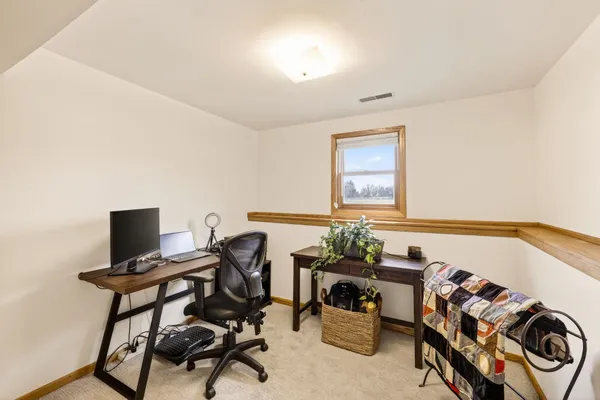 $499,900 | 434 South Burr Oak Avenue, Oregon, WI 53575