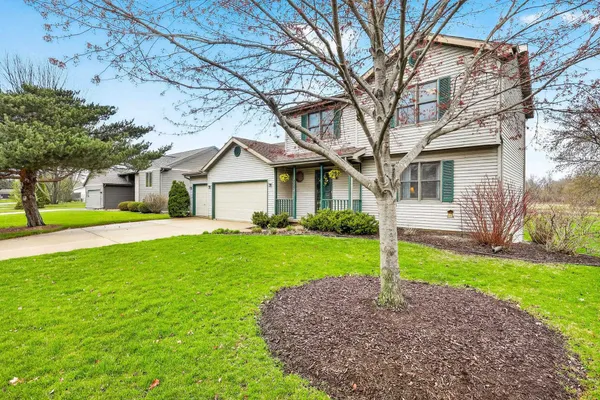 $499,900 | 434 South Burr Oak Avenue, Oregon, WI 53575