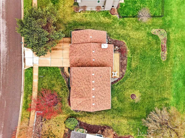 $499,900 | 434 South Burr Oak Avenue, Oregon, WI 53575