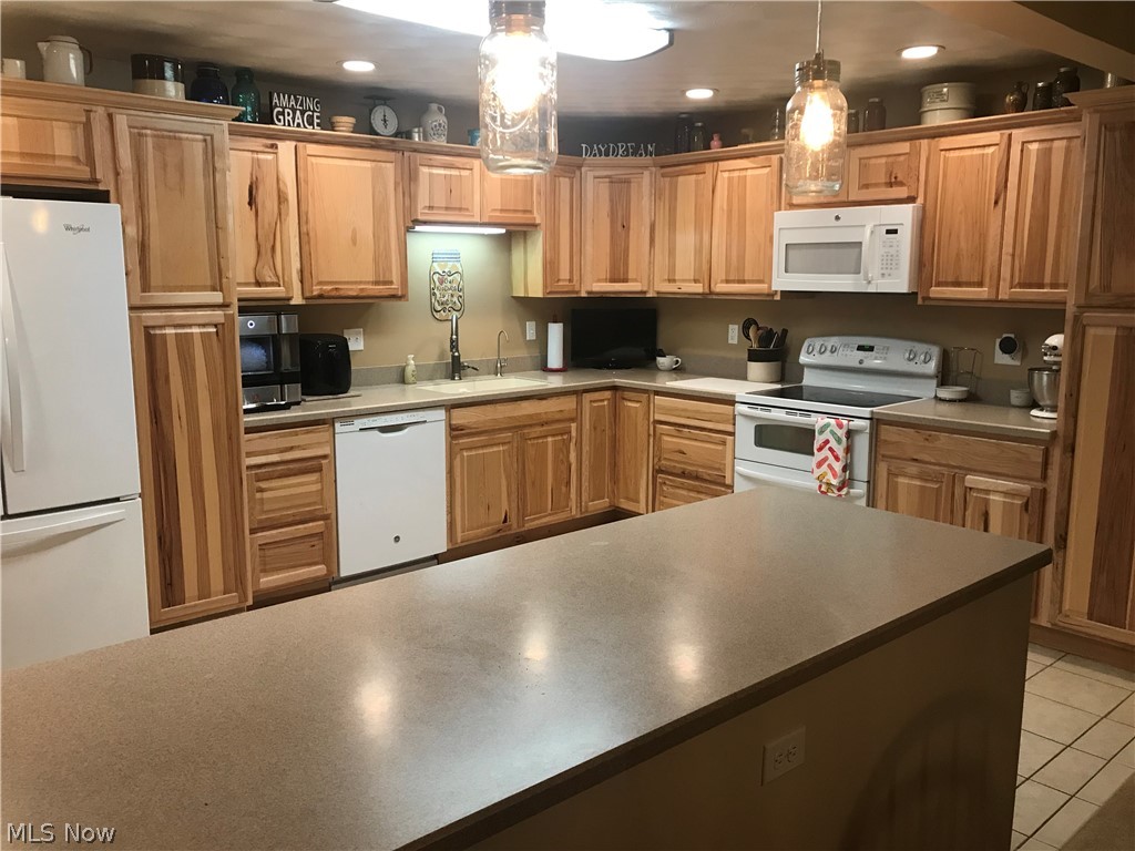1085 Vermilion Road Vermilion, OH 44089 - Photo 2 of 19 Gallery Image 2