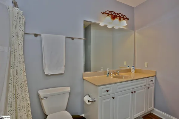 $995,000 | 323 Blue Water Way, West Union, SC 29696