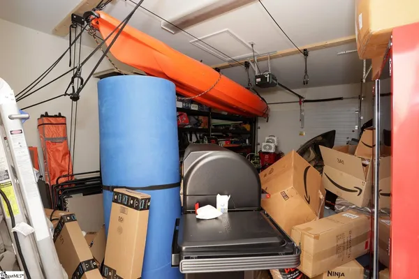 $995,000 | 323 Blue Water Way, West Union, SC 29696