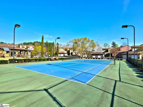 $995,000 | 323 Blue Water Way, West Union, SC 29696