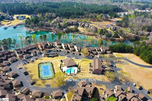 $995,000 | 323 Blue Water Way, West Union, SC 29696