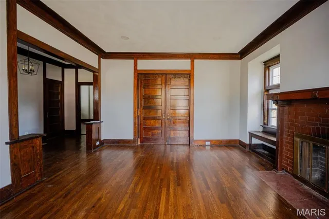 $310,000 | 701 Forest Avenue, Belleville, IL 62220