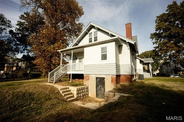 $310,000 | 701 Forest Avenue, Belleville, IL 62220