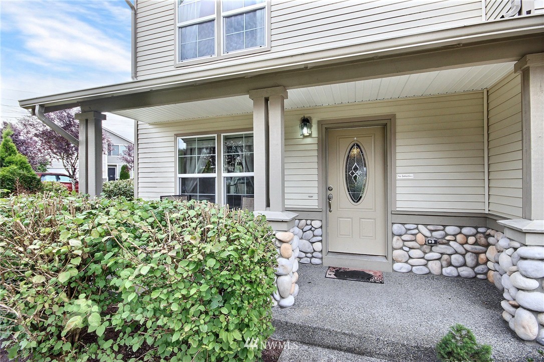 4004 154th Place Southeast Bothell, WA 98012 - Photo 2 of 24