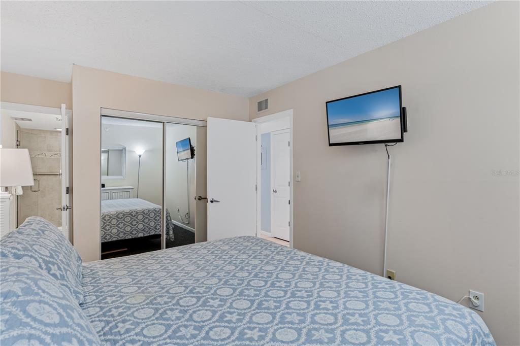 50 Gulf Boulevard, Unit 207 Indian Rocks Beach, FL 33785 - Photo 20 of 35