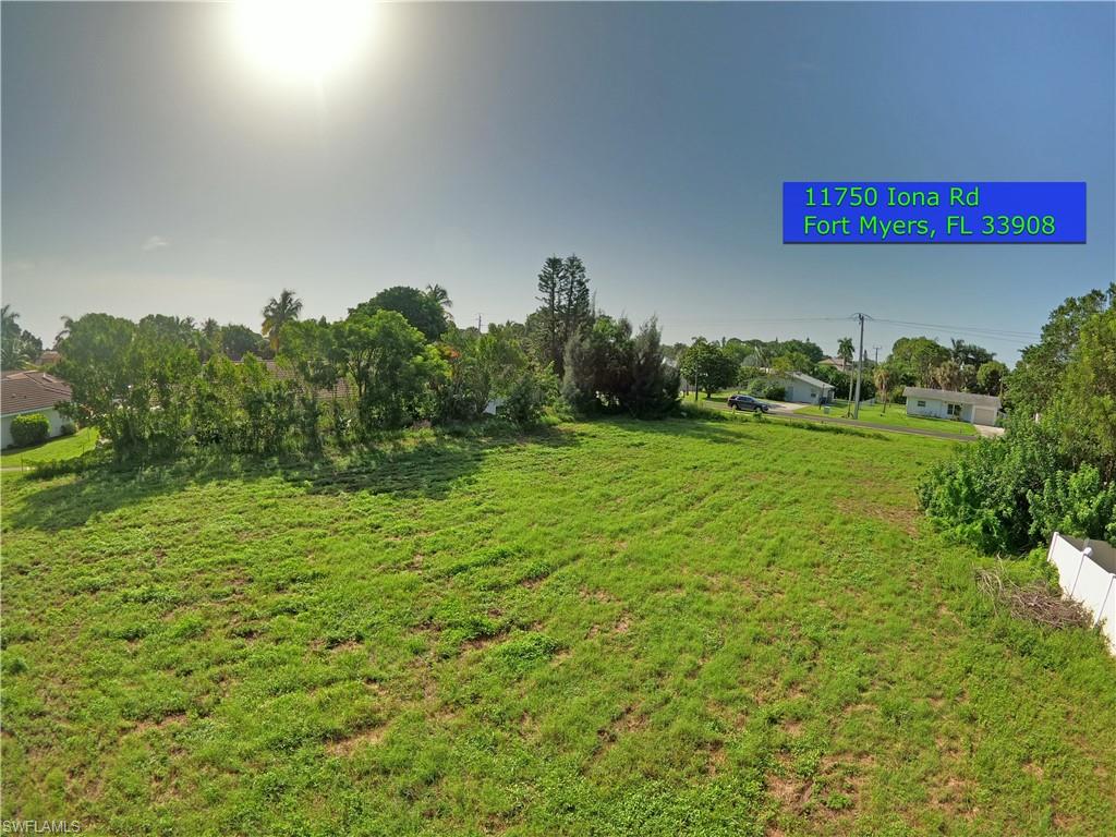 11750 Iona Road Fort Myers, FL 33908 - Photo 8 of 13 a view of a yard