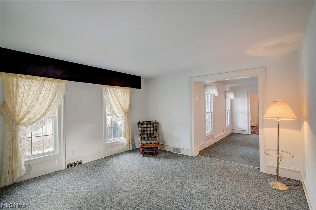 45555 North Ridge Road Amherst, OH 44001 - Photo 26 of 36 Upstairs apartment living room