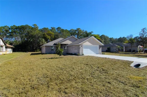 $320,900 | 67 Sedgwick Trail, Palm Coast, FL 32164