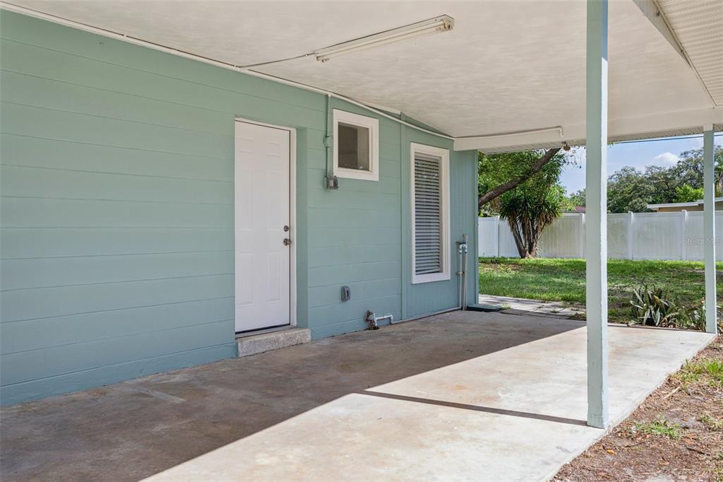 5602 Oceanic Road Holiday, FL 34690 - Photo 2 of 18