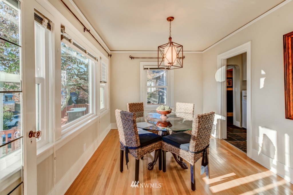 556 North 83rd Street Seattle, WA 98103 - Photo 5 of 25 Gallery Image 5