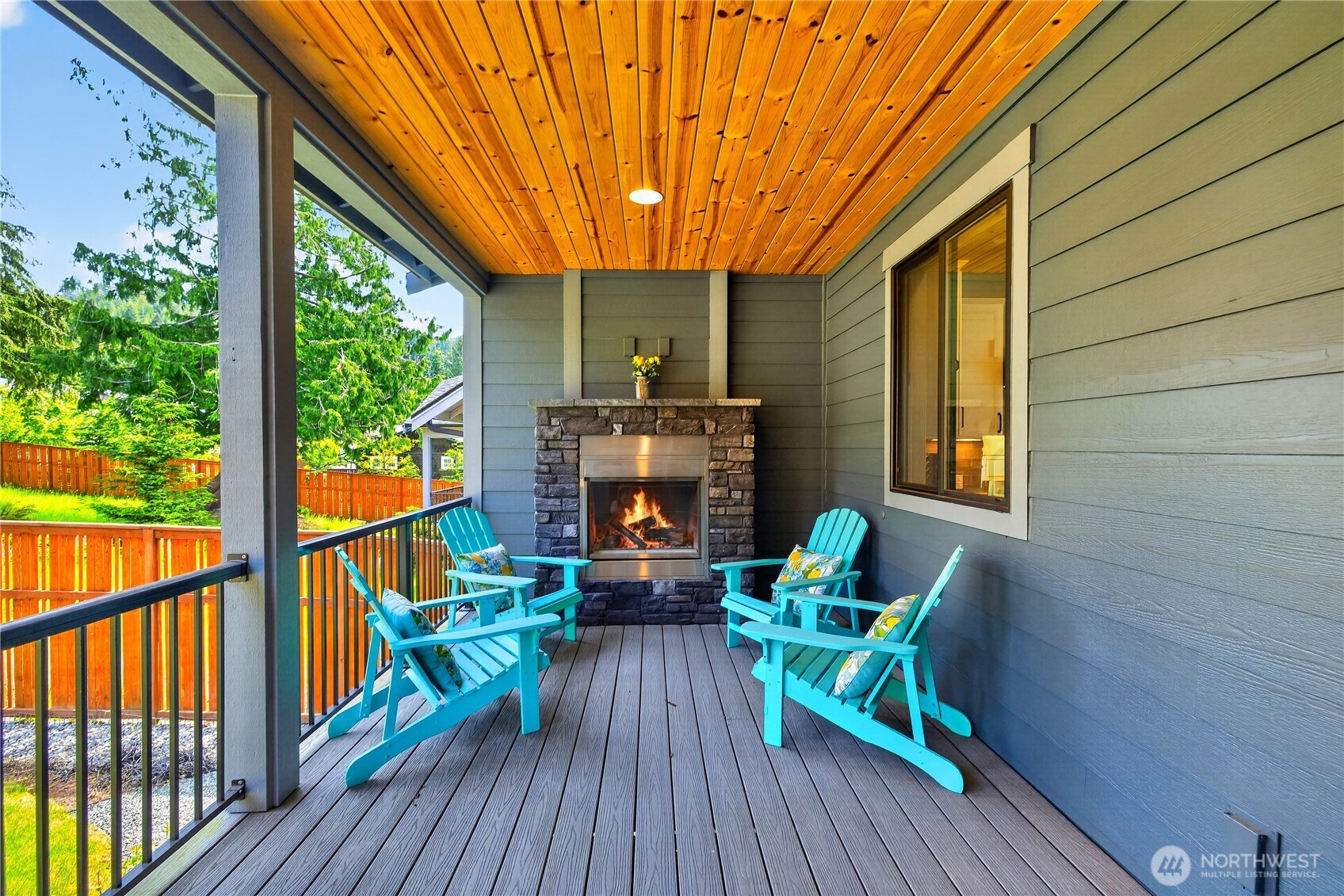 4616 Anaco Beach Road Anacortes, WA 98221 - Photo 33 of 37
