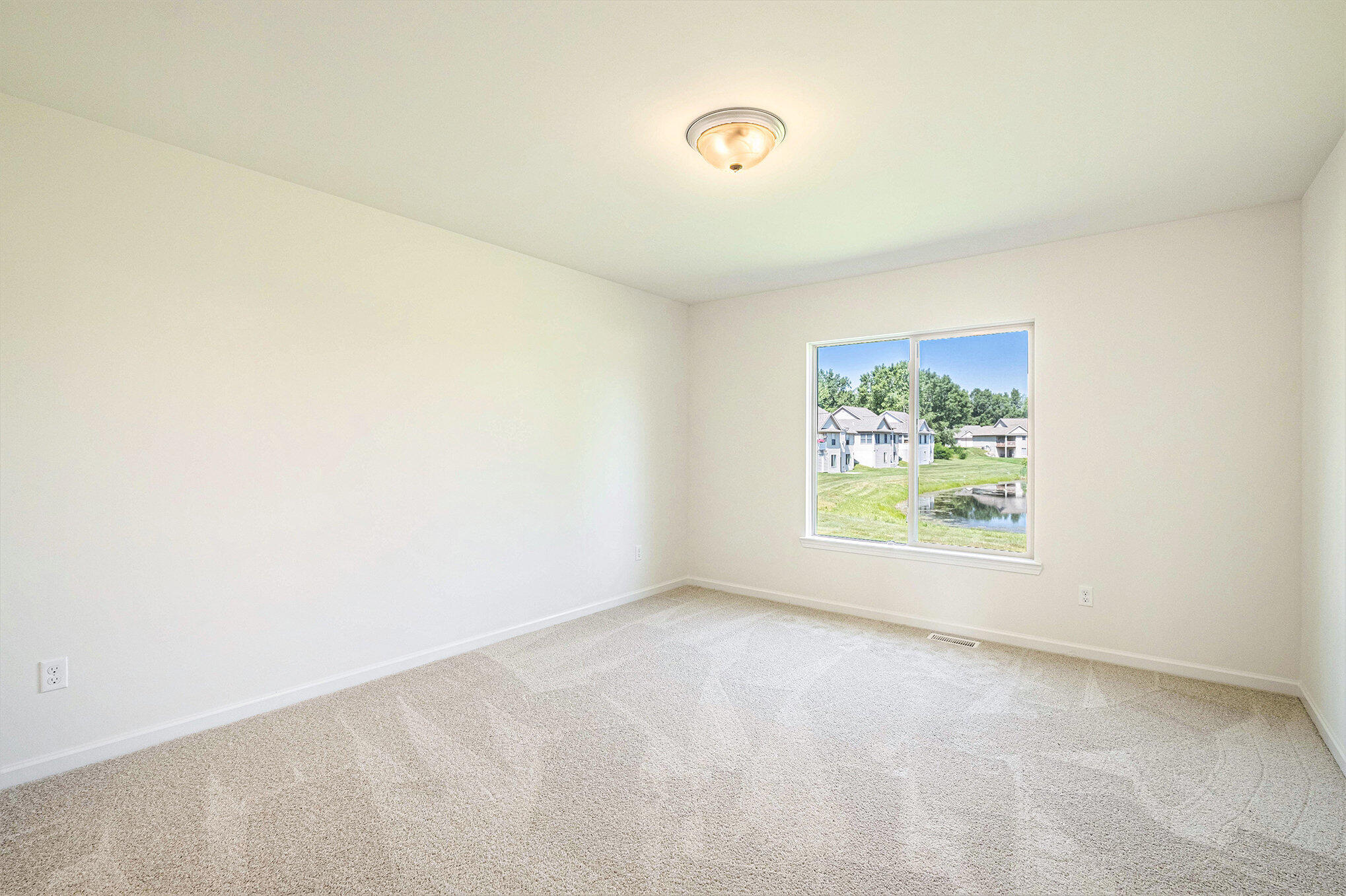 5391 Swan Drive Burton, MI 48509 - Photo 13 of 24 010_file_419