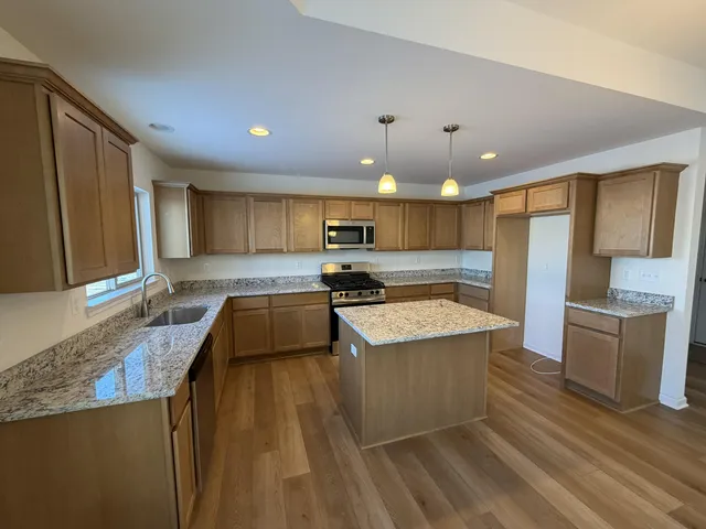 $289,500 | 5391 Swan Drive, Burton, MI 48509