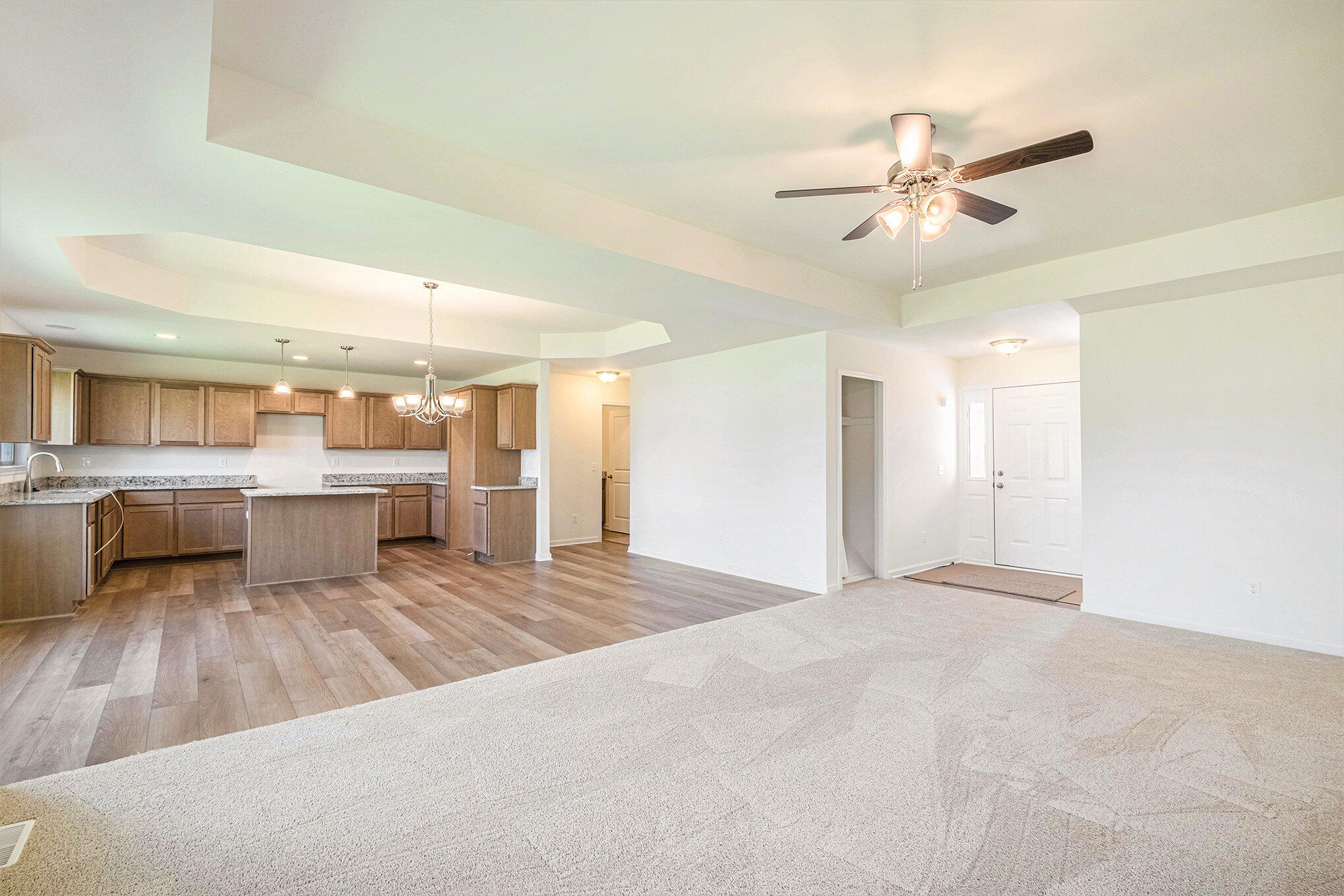 5391 Swan Drive Burton, MI 48509 - Photo 8 of 24 005_file_868