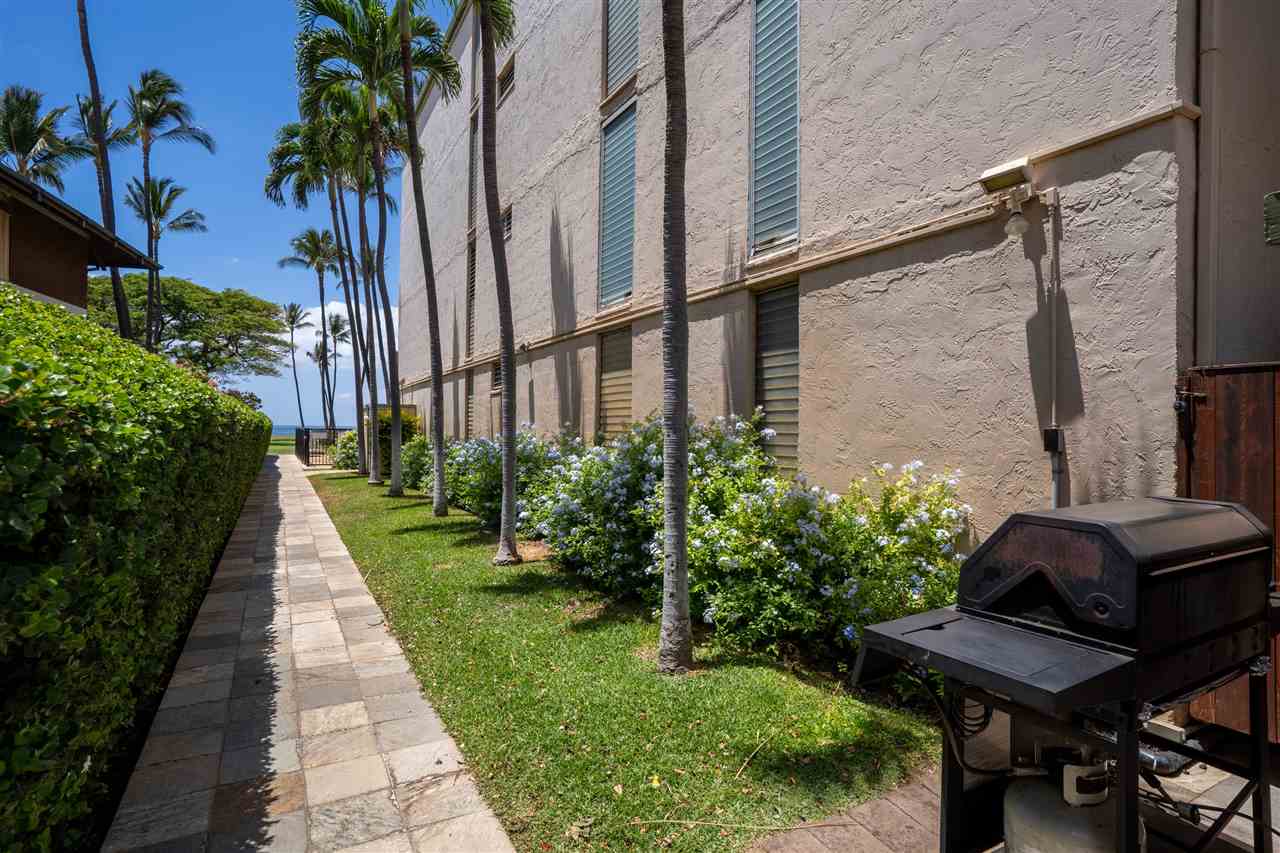 998 South Kihei Road, Unit 304 Kihei, HI 96753 - Photo 26 of 26 a view of a chairs in front of a house