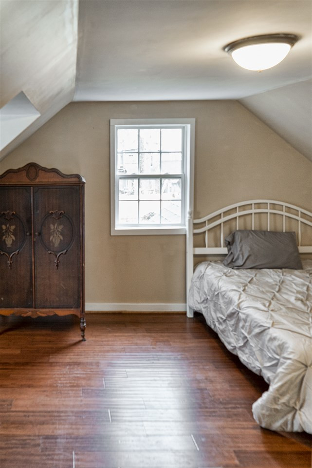 705 Glascock Street Raleigh, NC 27604 - Photo 17 of 20 Bedroom 3