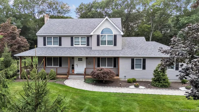 $995,000 | 181 Landing Lane, Baiting Hollow, NY 11933