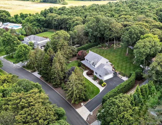 $995,000 | 181 Landing Lane, Baiting Hollow, NY 11933