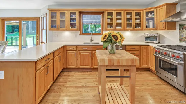 $995,000 | 181 Landing Lane, Baiting Hollow, NY 11933