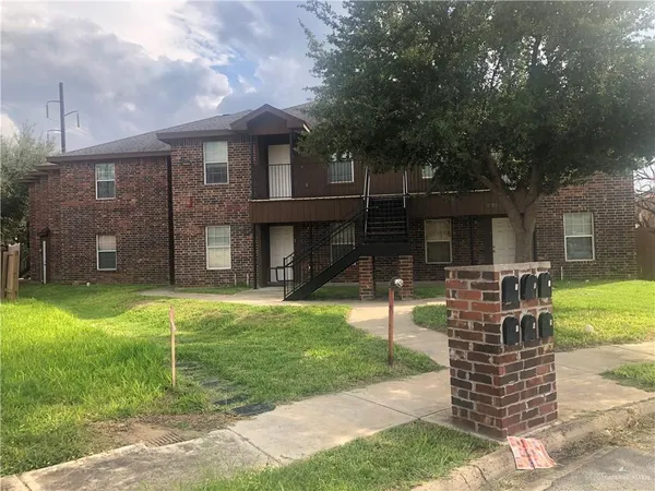 $825 | 2901 Whitewing Avenue, Unit 3, McAllen, TX 78501