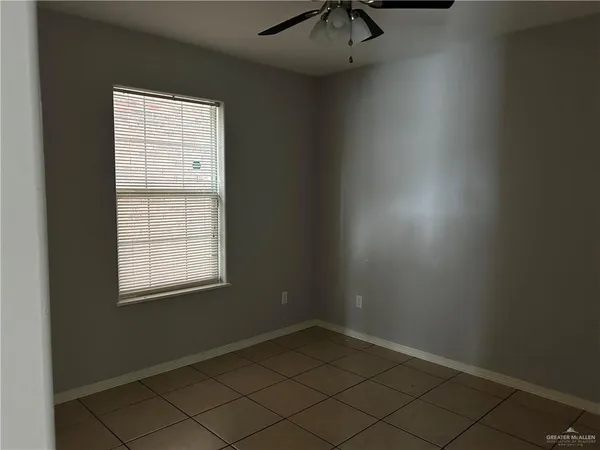 $825 | 2901 Whitewing Avenue, Unit 3, McAllen, TX 78501