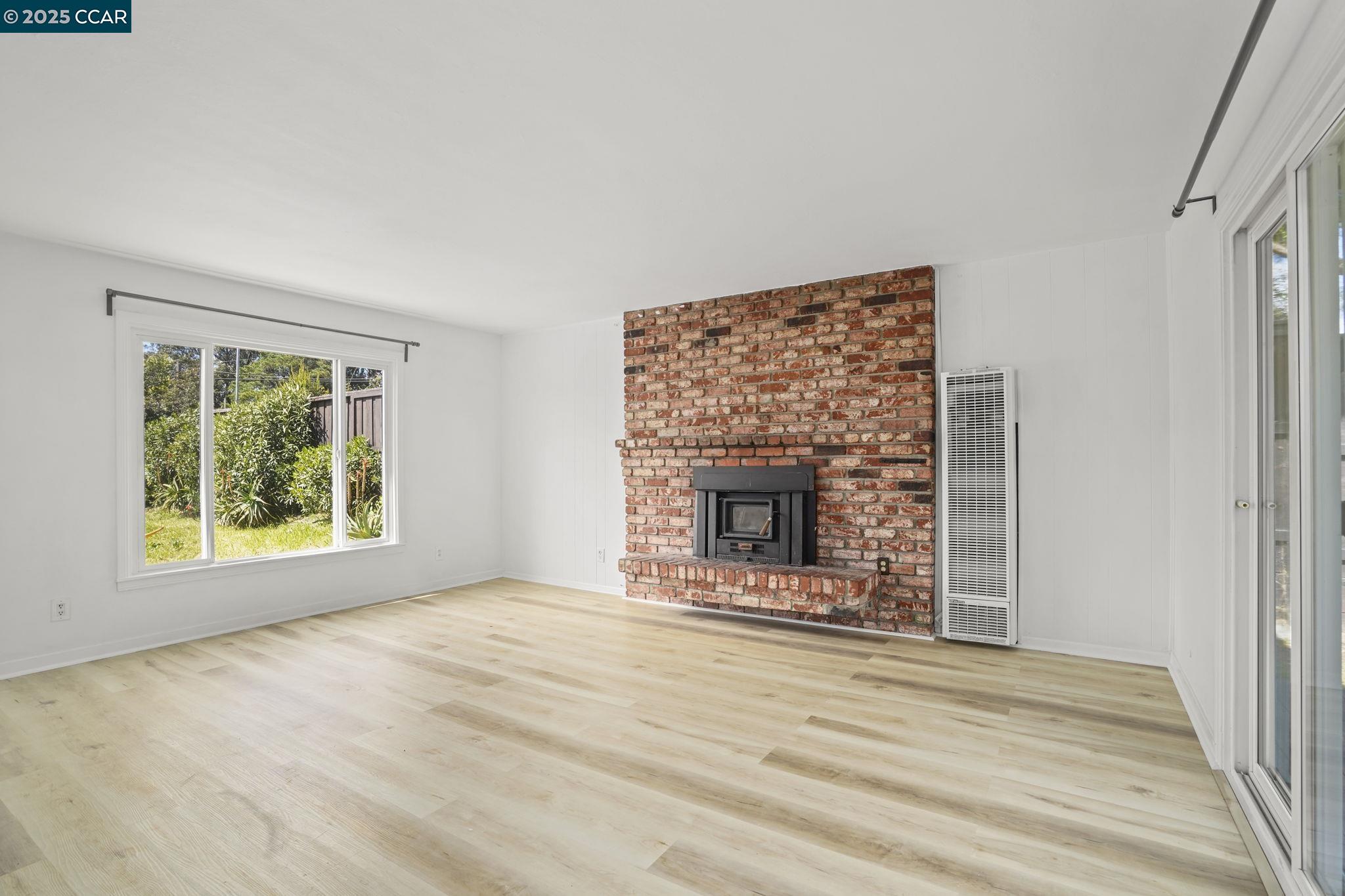 742 La Paloma Road El Sobrante, CA 94803 - Photo 5 of 24