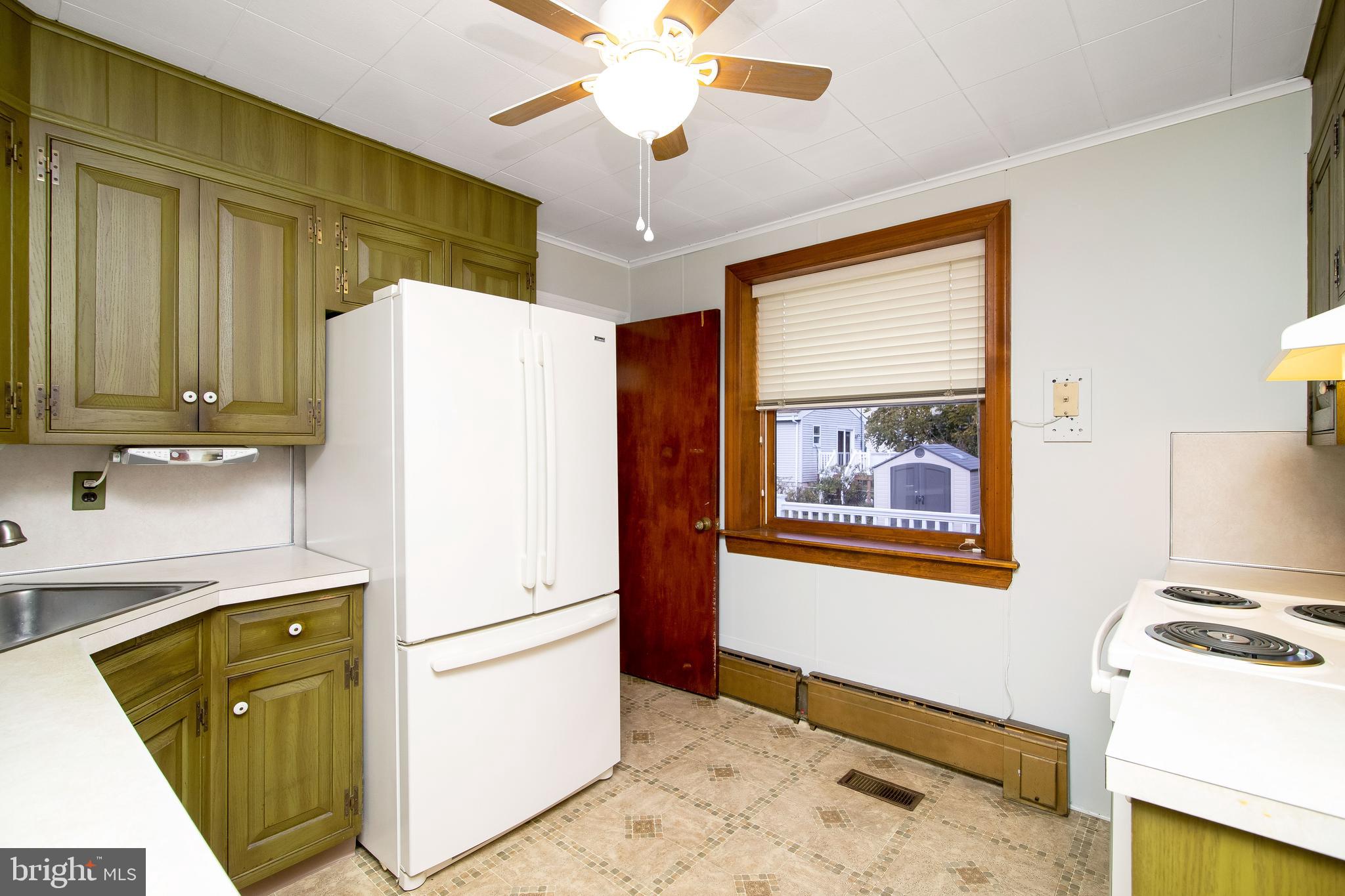 15 Gibbsboro Road Clementon, NJ 08021 - Photo 16 of 48