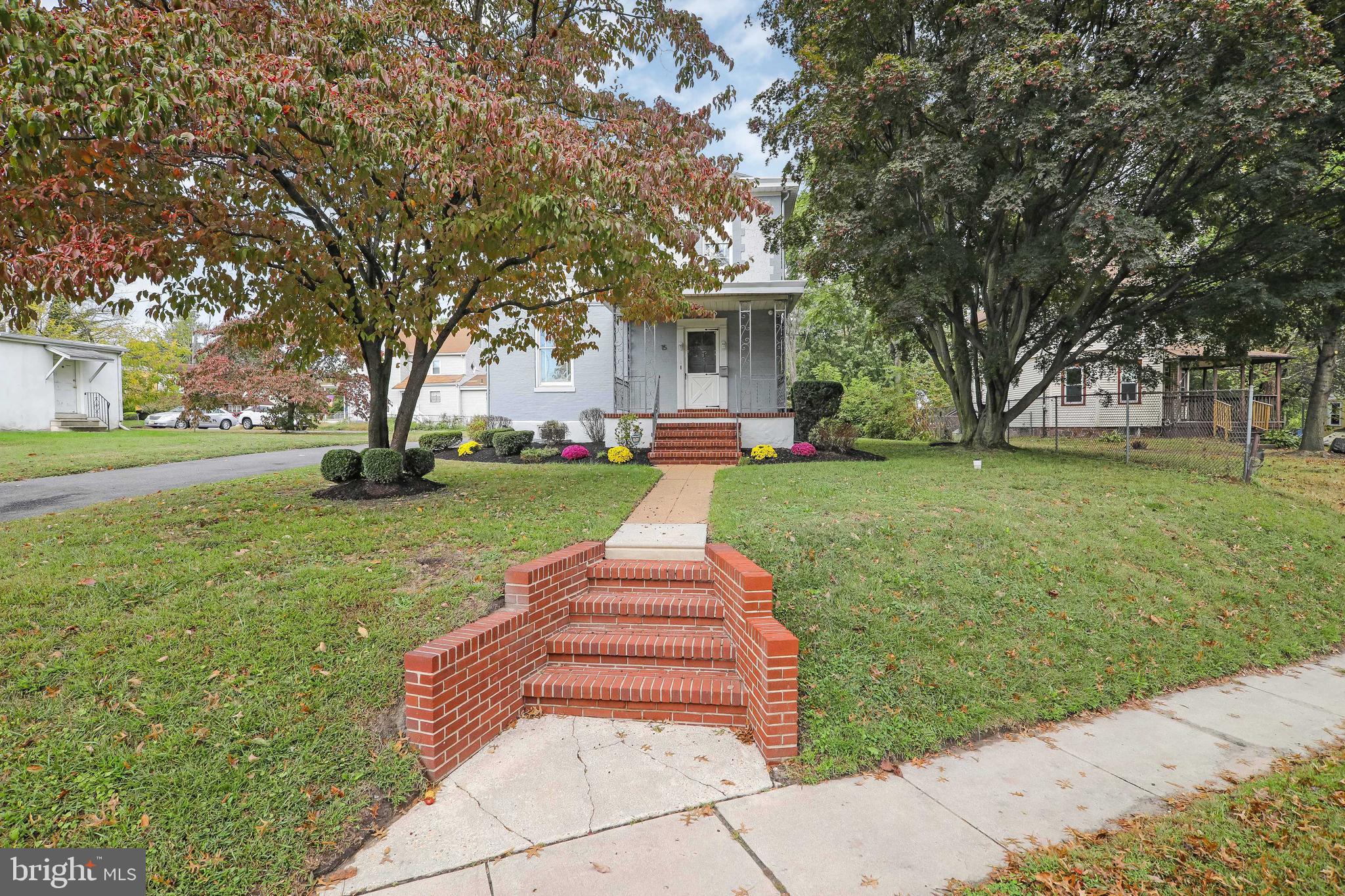 15 Gibbsboro Road Clementon, NJ 08021 - Photo 2 of 48