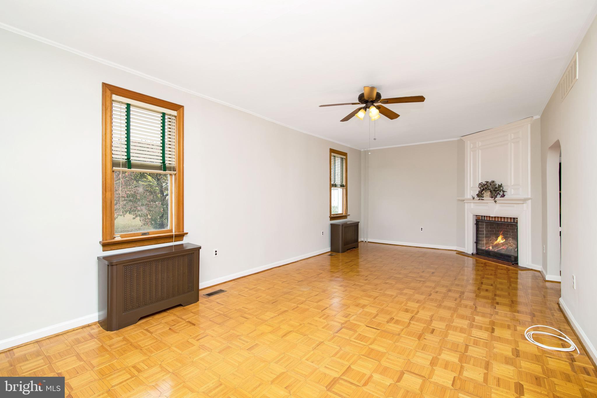 15 Gibbsboro Road Clementon, NJ 08021 - Photo 8 of 48