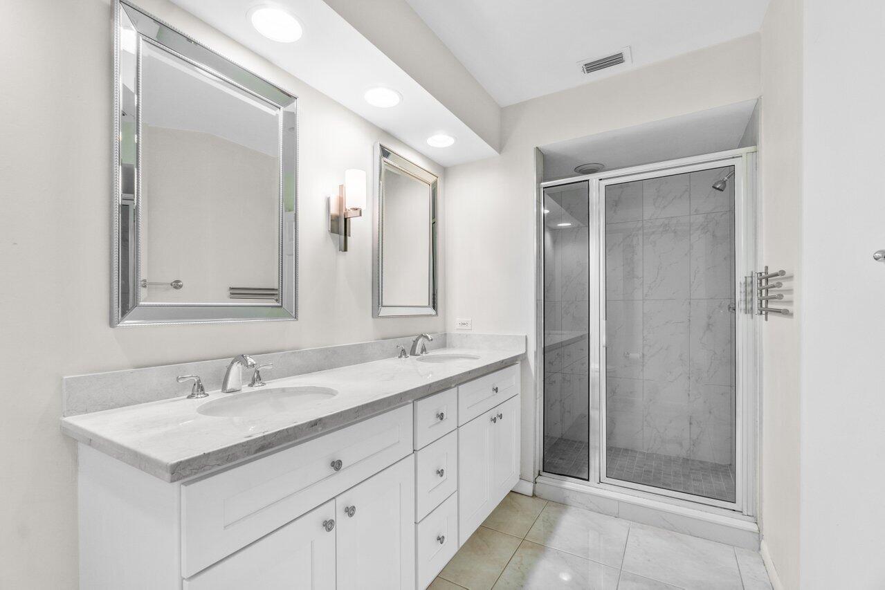 17050 Emile Street, Unit 6 Boca Raton, FL 33487 - Photo 17 of 27 017-17050EmileStreet-BocaRaton-FL-33487-