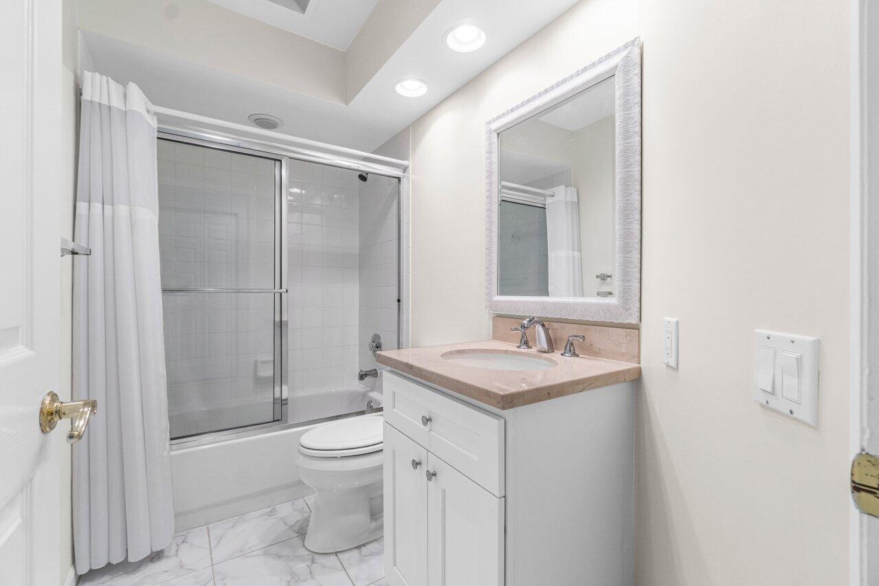 17050 Emile Street, Unit 6 Boca Raton, FL 33487 - Photo 22 of 27 022-17050EmileStreet-BocaRaton-FL-33487-