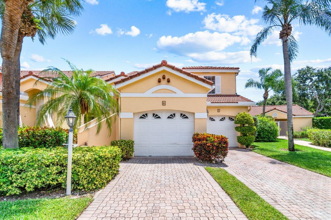 17050 Emile Street, Unit 6 Boca Raton, FL 33487 - Photo 3 of 27 003-17050EmileStreet-BocaRaton-FL-33487-