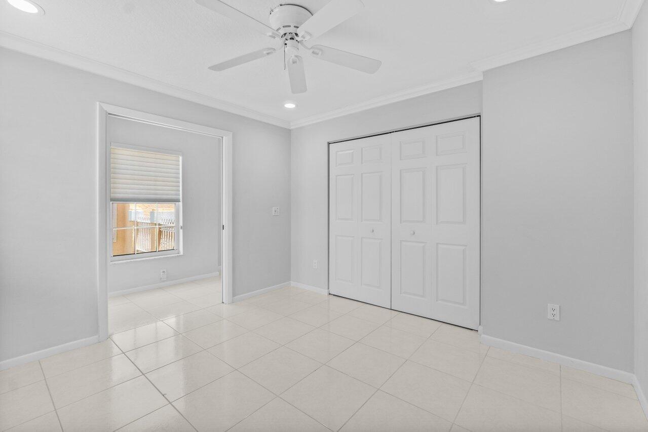 17050 Emile Street, Unit 6 Boca Raton, FL 33487 - Photo 6 of 27 006-17050EmileStreet-BocaRaton-FL-33487-