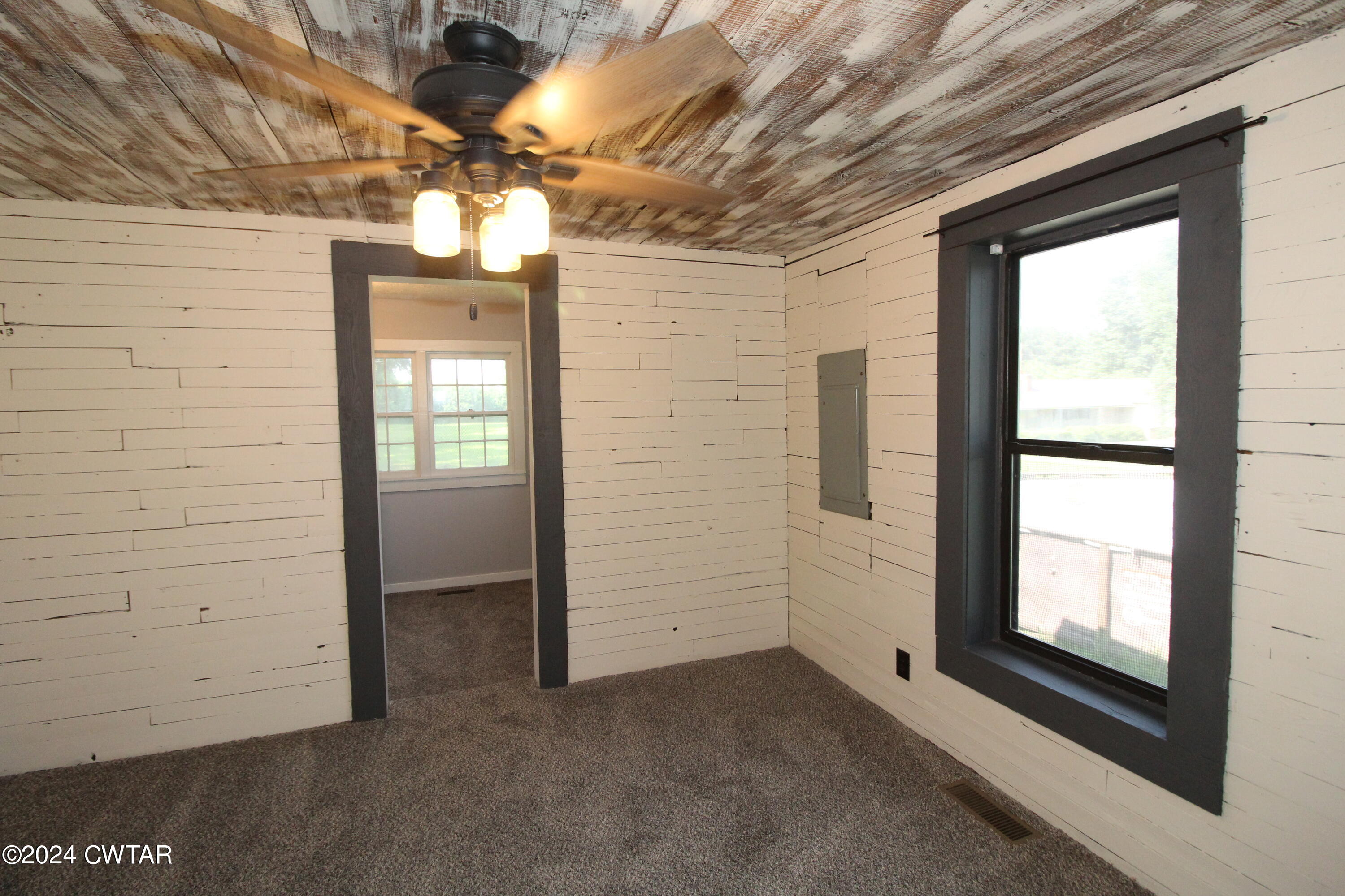 33 Hughes Loop Milan, TN 38358 - Photo 15 of 25 Primary