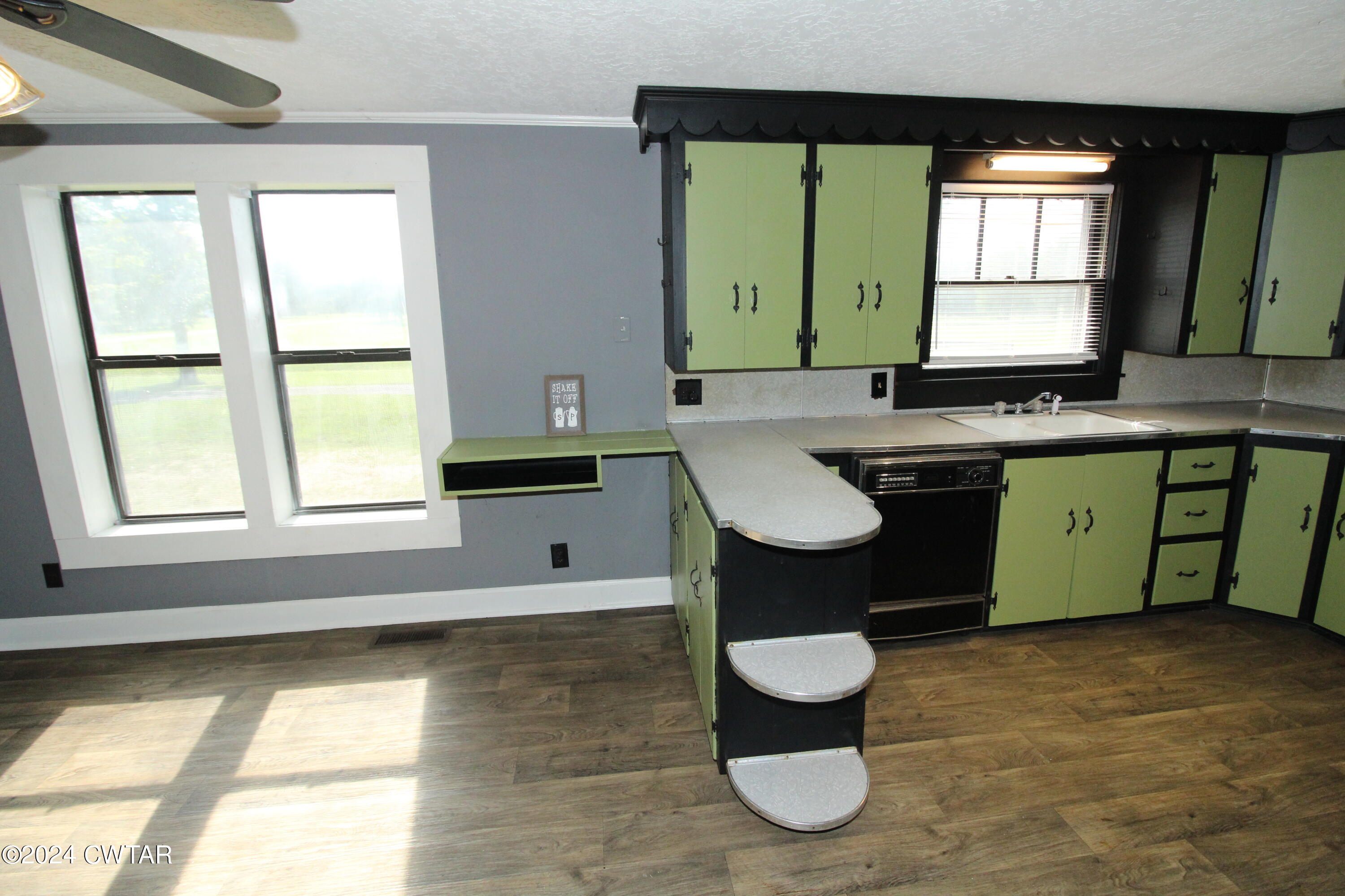 33 Hughes Loop Milan, TN 38358 - Photo 7 of 25 Kitch