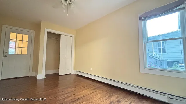 $2,150 | 30 8th Street, Unit 1, Hudson, NY 12534