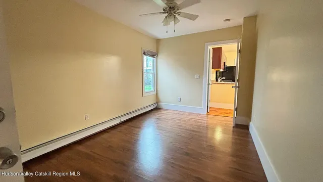 $2,150 | 30 8th Street, Unit 1, Hudson, NY 12534