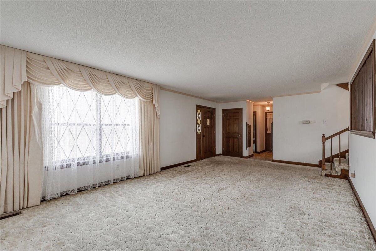 720 Stone Crest Circle Chattanooga, TN 37421 - Photo 11 of 30 05-720 Stone Crest Cir-5