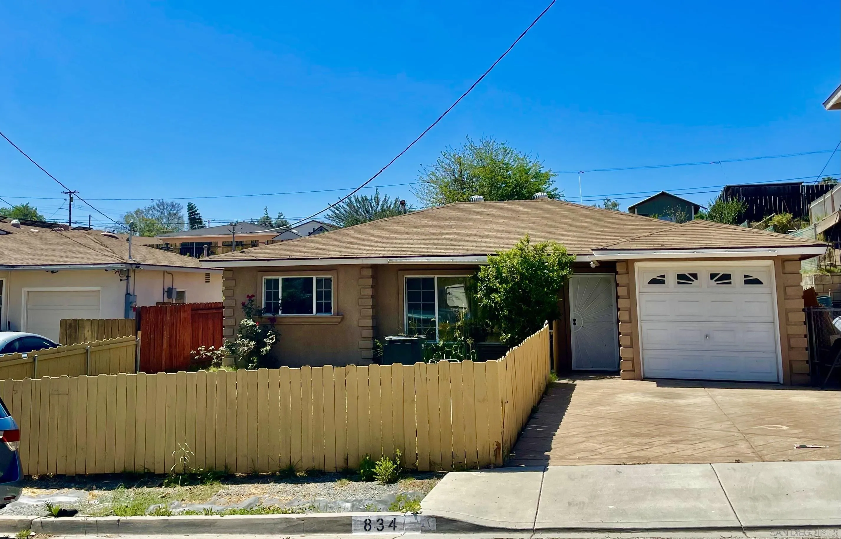 834 Maria Avenue Spring Valley, CA 91977 - Photo 2 of 15