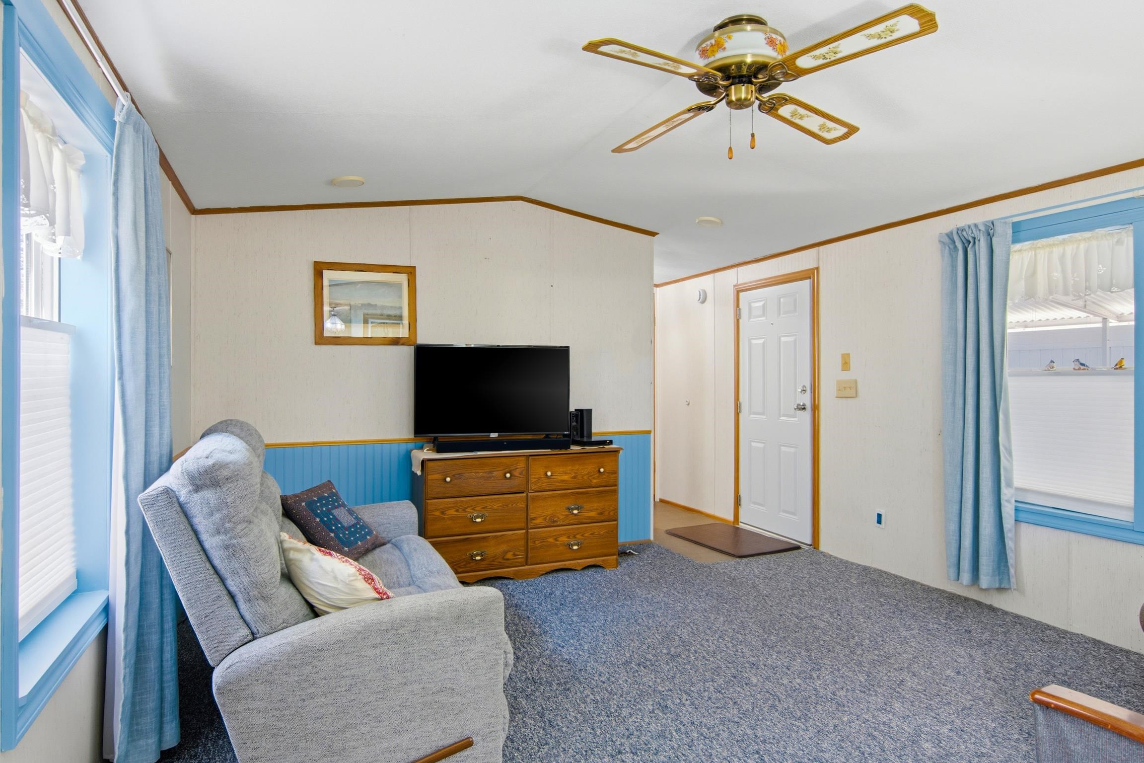 10781 Riley Road Interlochen, MI 49643 - Photo 6 of 27
