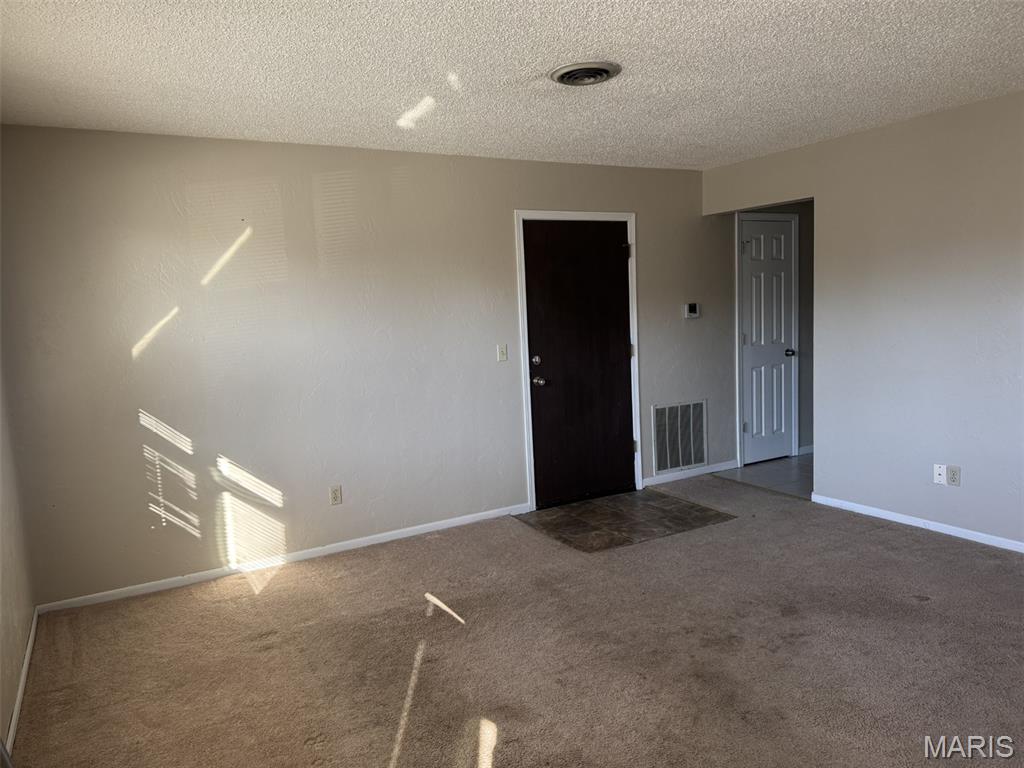 106 Osterhage Drive, Unit B Waterloo, IL 62298 - Photo 2 of 9