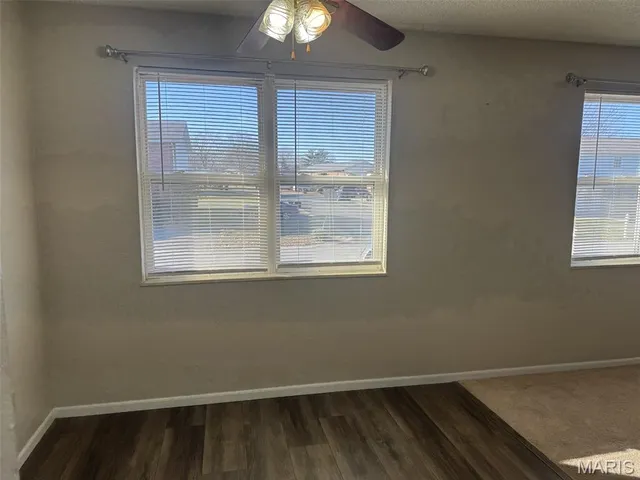 $895 | 106 Osterhage Drive, Unit B, Waterloo, IL 62298