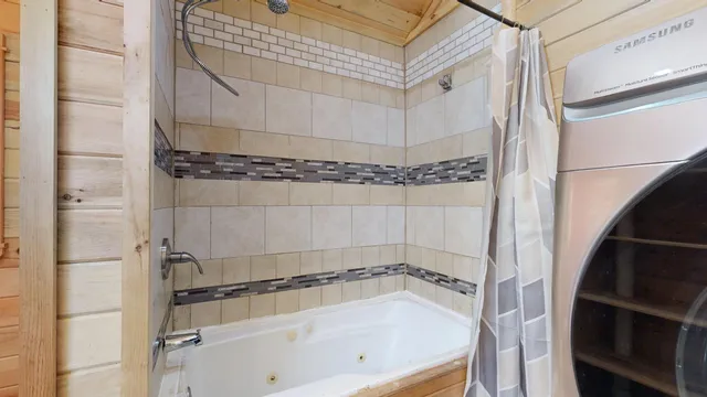 $250,000 | 65 Church Street, Bryant Pond, ME 04219