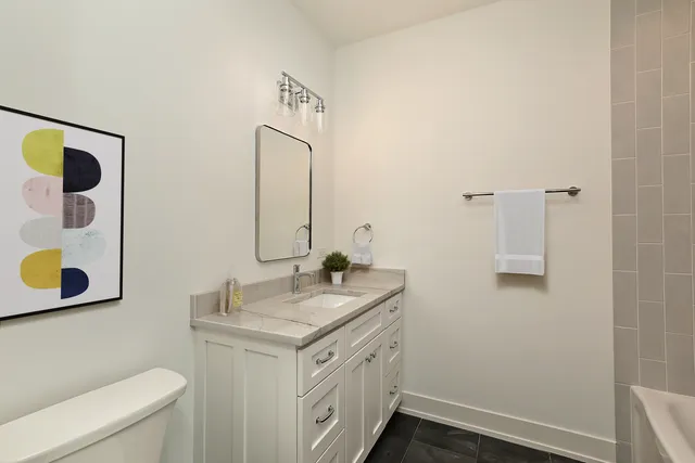 $1,999,000 | 1060 Cedar Lane, Northbrook, IL 60062