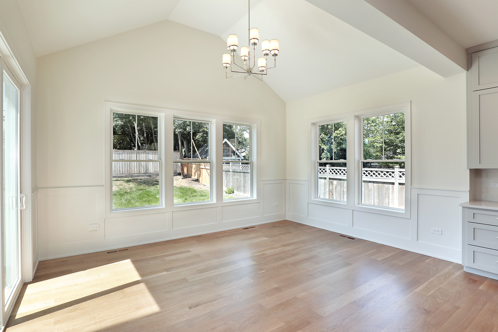 1060 Cedar Lane Northbrook, IL 60062 - Photo 45 of 52