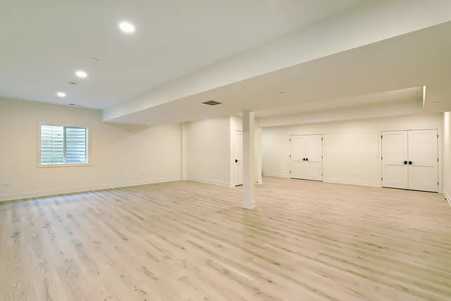 $1,999,000 | 1060 Cedar Lane, Northbrook, IL 60062