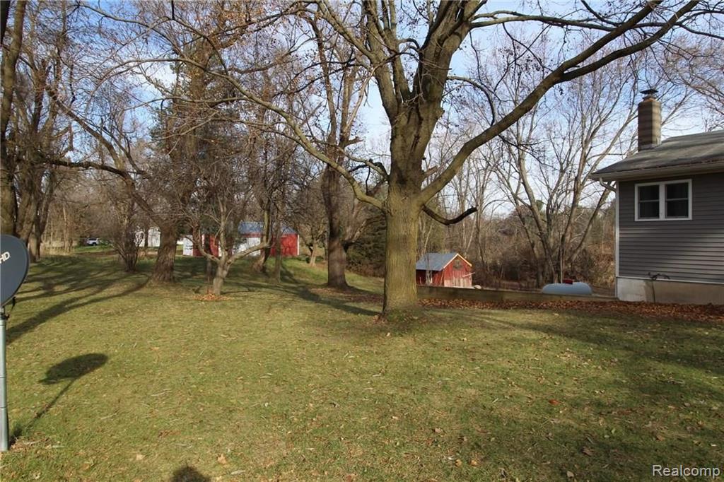 1400 North Maple Leaf Road Lapeer, MI 48446 - Photo 20 of 21